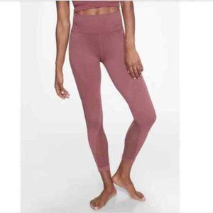 ATHLETA | Trophy Seamless High Rise 7/8 Legging Size M